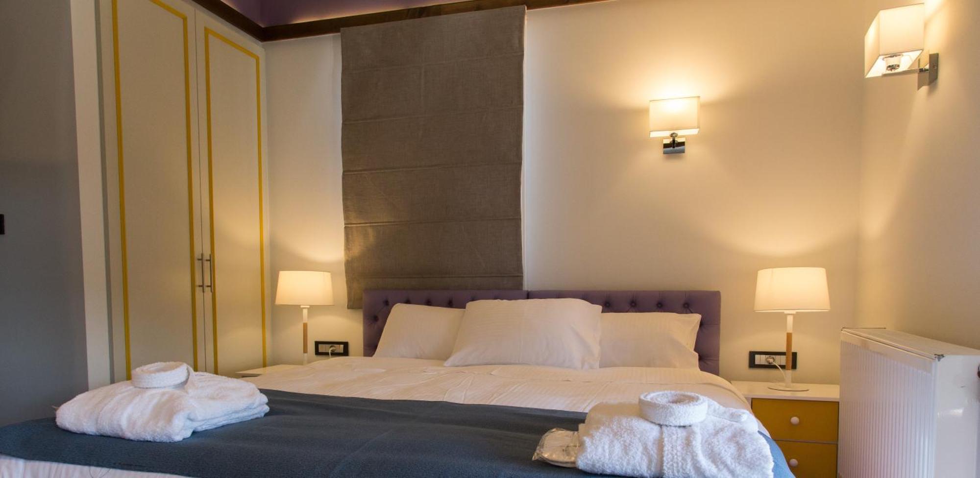 Abi Luxury Villas Monodendri Bagian luar foto