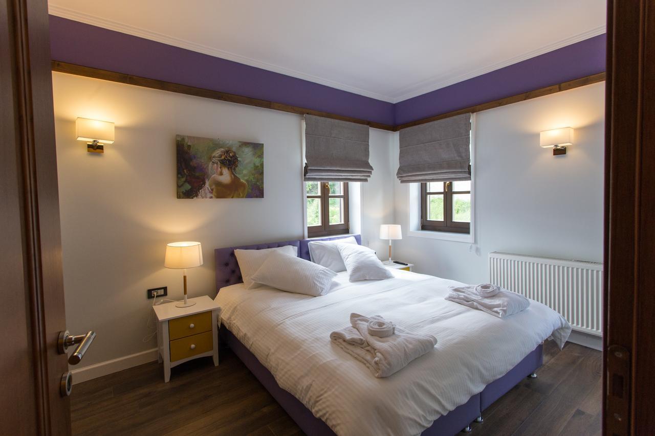 Abi Luxury Villas Monodendri Ruang foto