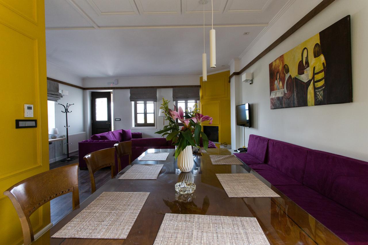 Abi Luxury Villas Monodendri Ruang foto