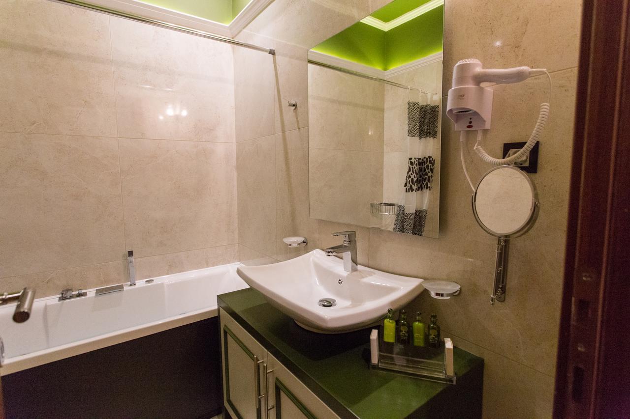 Abi Luxury Villas Monodendri Bagian luar foto