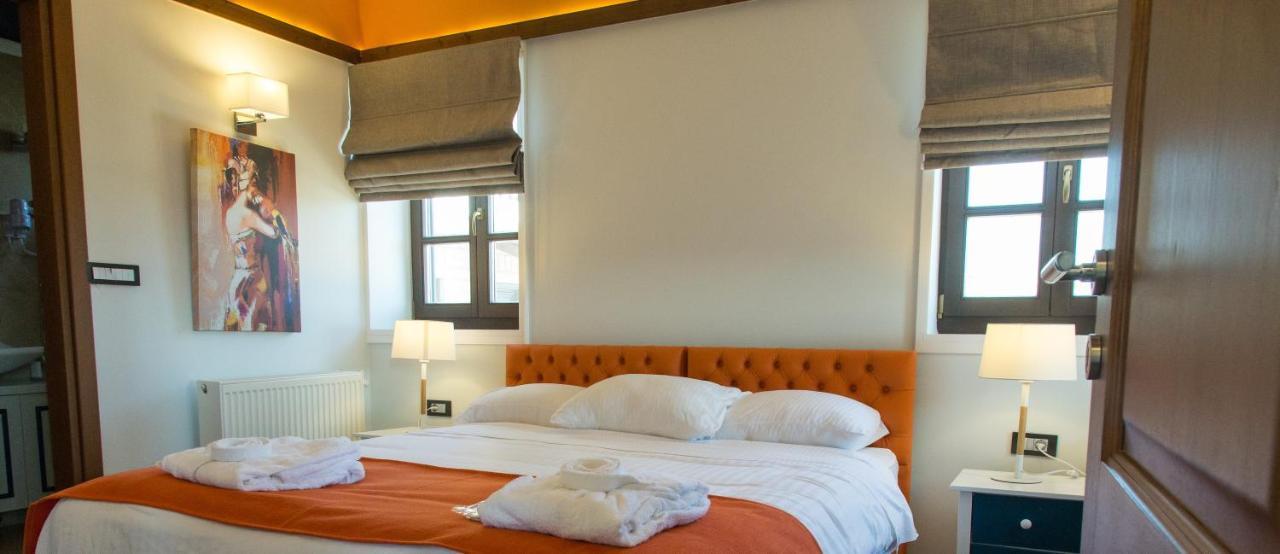 Abi Luxury Villas Monodendri Bagian luar foto